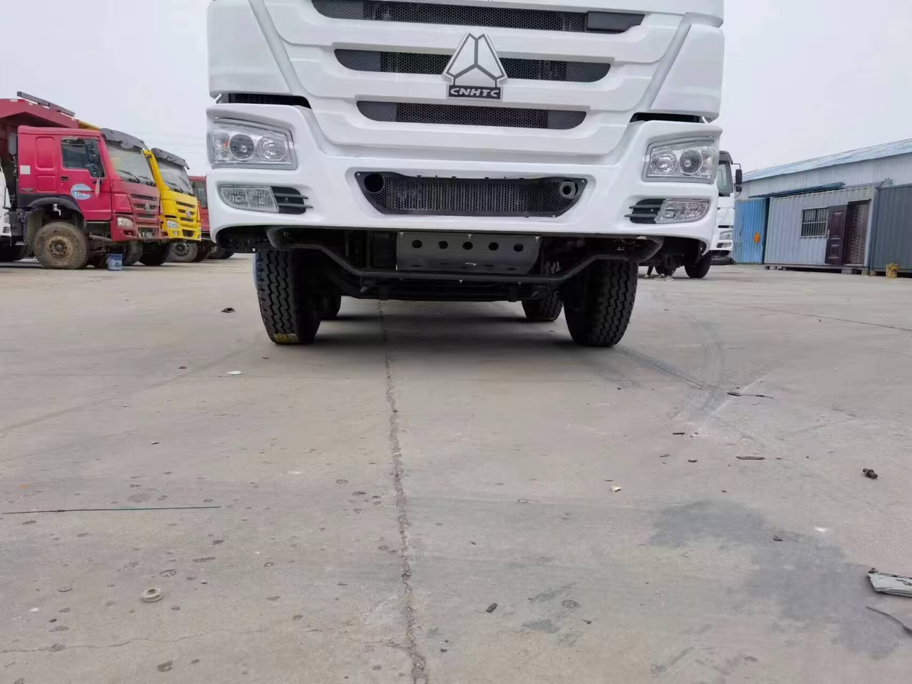 SINOTRUK 371 375 380 400 420 HP 8*4 6*4 - Camion benne: photos 4 SINOTRUK 371 375 380 400 420 HP 8*4 6*4 - Camion benne: photos 4