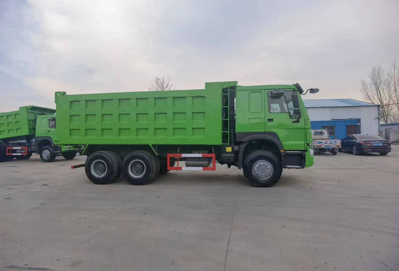 SINOTRUK HOWO 371 375 380 400 420 6*4 DUMP TRUCK - Camion benne: photos 4 SINOTRUK HOWO 371 375 380 400 420 6*4 DUMP TRUCK - Camion benne: photos 4