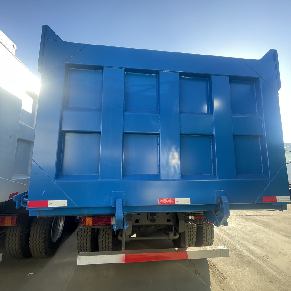 SINOTRUK HOWO 375 6*4 10 WHEELS TEN TIRES 371 380 400 420 HP - Camion benne: photos 4 SINOTRUK HOWO 375 6*4 10 WHEELS TEN TIRES 371 380 400 420 HP - Camion benne: photos 4