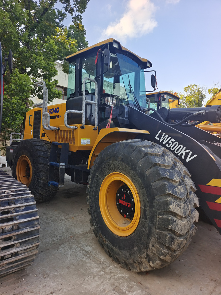 XCMG LW500KV - Chargeuse sur pneus: photos 4 XCMG LW500KV - Chargeuse sur pneus: photos 4