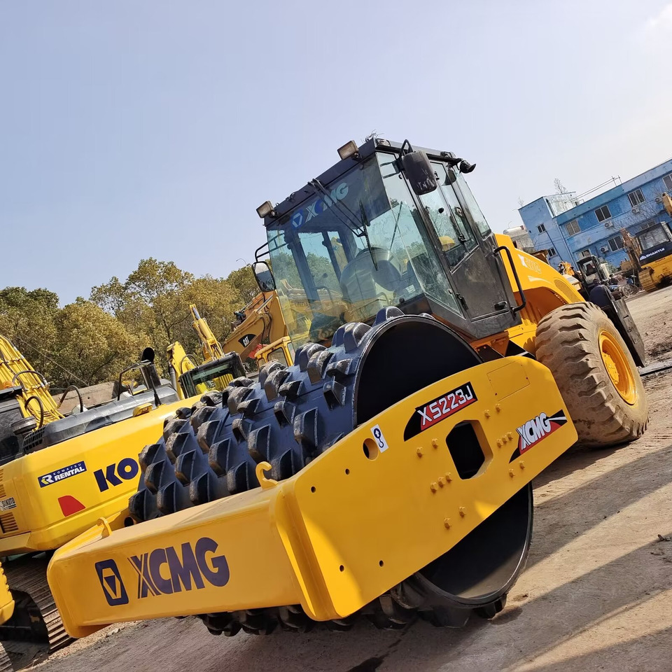 XCMG XS223J Goat Horn Vibratory Roller Compactor - Rouleau compresseur: photos 5 XCMG XS223J Goat Horn Vibratory Roller Compactor - Rouleau compresseur: photos 5