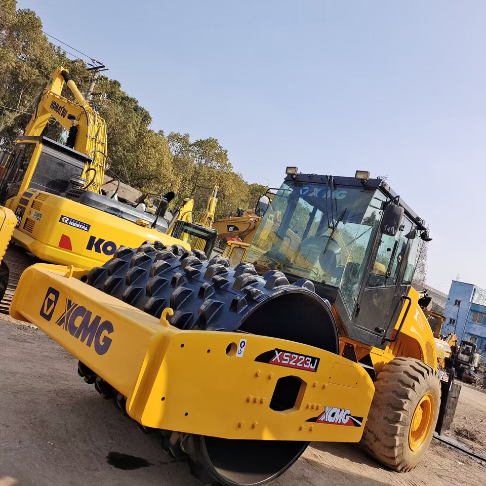 XCMG XS223J Goat Horn Vibratory Roller Compactor - Rouleau compresseur: photos 1 XCMG XS223J Goat Horn Vibratory Roller Compactor - Rouleau compresseur: photos 1