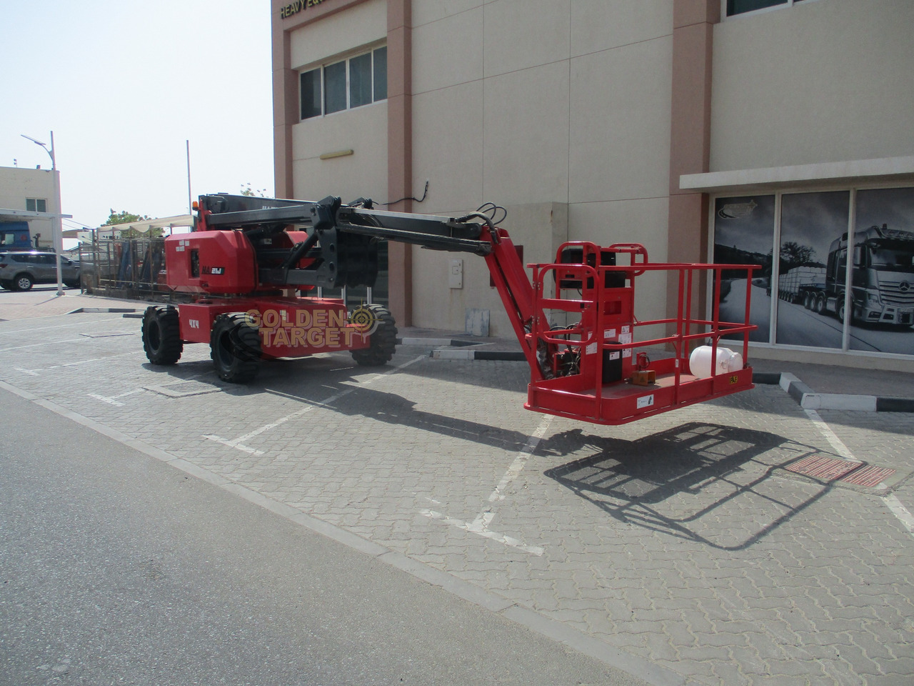 Hered HA21JE Electric Articulating Boom Lift - Nacelle articulée: photos 1 Hered HA21JE Electric Articulating Boom Lift - Nacelle articulée: photos 1