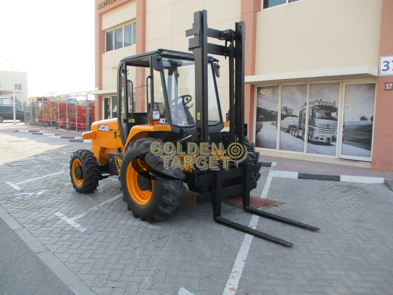 JCB 930 - Chariot élévateur diesel: photos 1 JCB 930 - Chariot élévateur diesel: photos 1