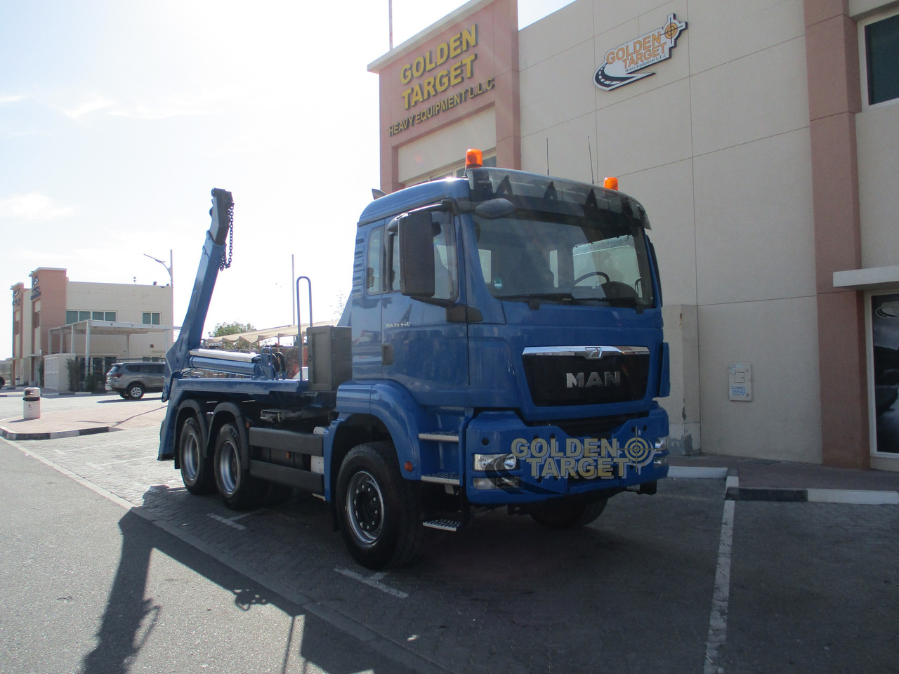 MAN TGS 26.440 6x4 Skip Loader - Camion multibenne: photos 1 MAN TGS 26.440 6x4 Skip Loader - Camion multibenne: photos 1