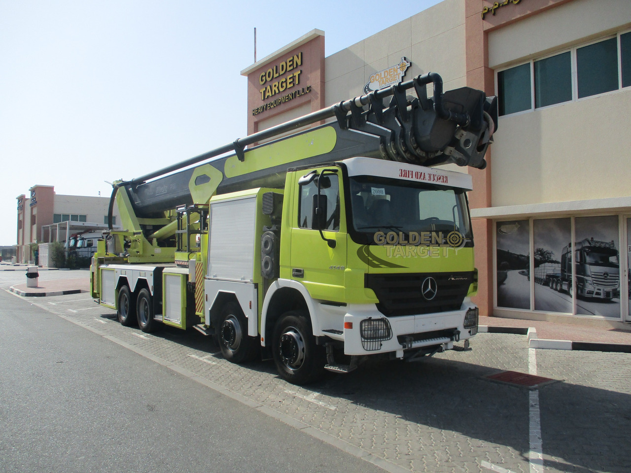 Mercedes ACTROS 4140 8x4 METZ P56 Fire Truck - Camion de pompier: photos 1 Mercedes ACTROS 4140 8x4 METZ P56 Fire Truck - Camion de pompier: photos 1