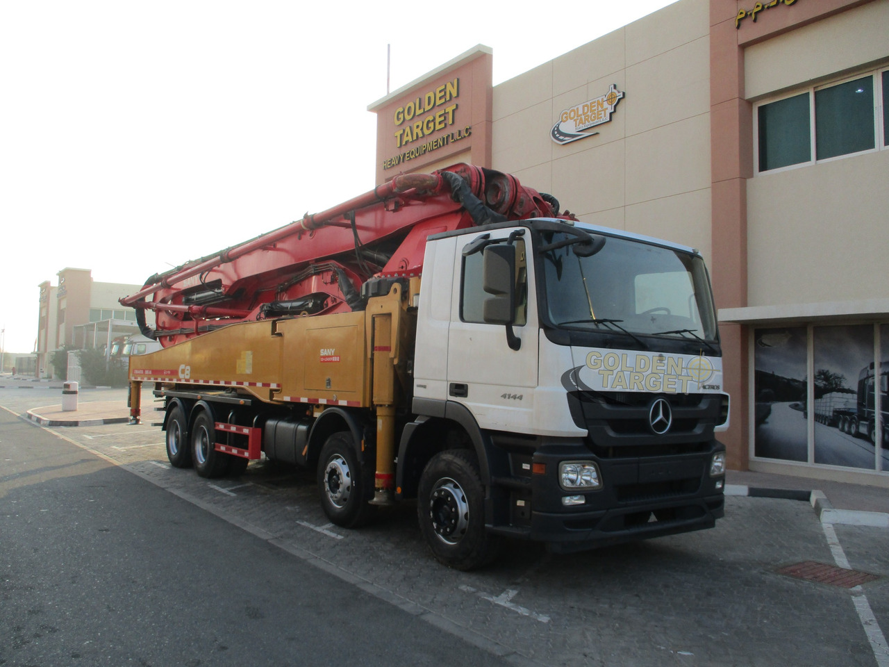 Mercedes ACTROS 4144 8x4 SANY 56m Concrete Pump - Camion pompe: photos 1 Mercedes ACTROS 4144 8x4 SANY 56m Concrete Pump - Camion pompe: photos 1