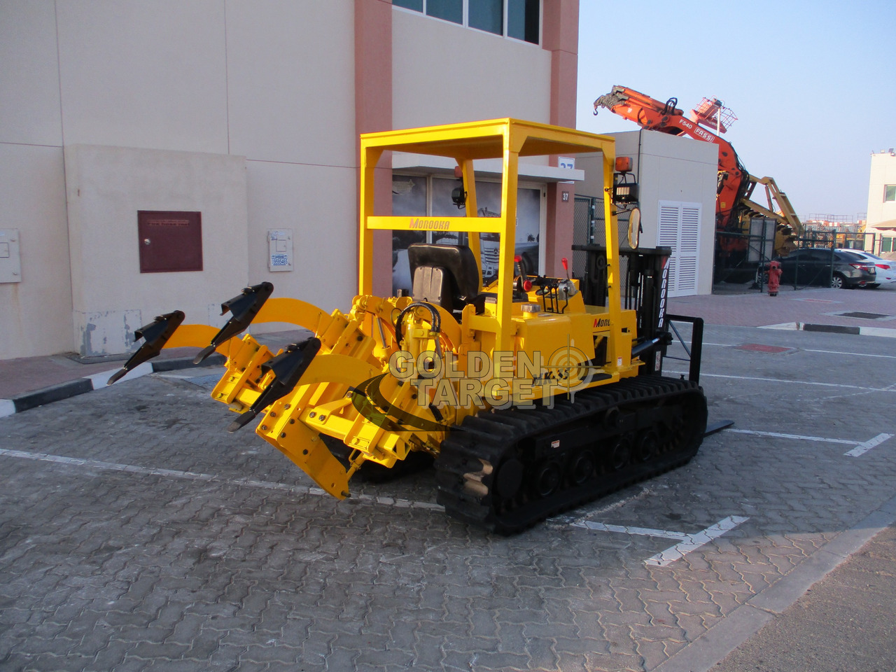 Morooka MK35 Tracks Forklift - Chariot élévateur diesel: photos 3 Morooka MK35 Tracks Forklift - Chariot élévateur diesel: photos 3