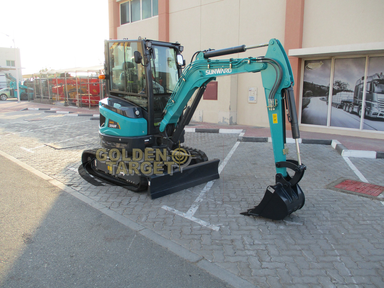 SUNWARD SWE25UF Mini Hydraulic Excavator - Mini pelle: photos 1 SUNWARD SWE25UF Mini Hydraulic Excavator - Mini pelle: photos 1
