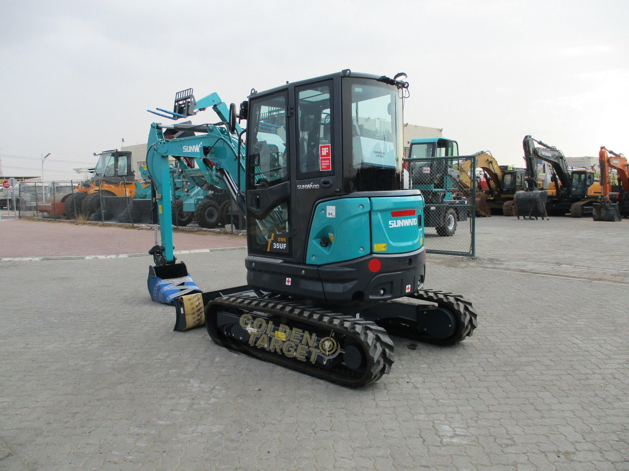 SUNWARD SWE35UF Mini Hydraulic Excavator - Mini pelle: photos 4 SUNWARD SWE35UF Mini Hydraulic Excavator - Mini pelle: photos 4