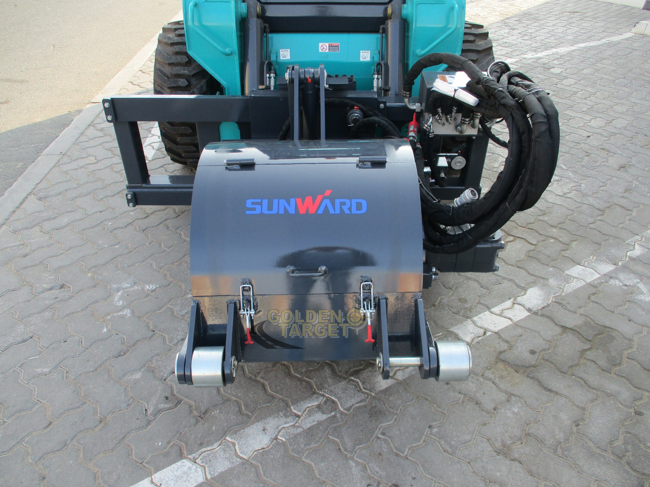 SUNWARD SWL 4028 Skid Steer Milling Machine - Mini chargeuse: photos 4 SUNWARD SWL 4028 Skid Steer Milling Machine - Mini chargeuse: photos 4