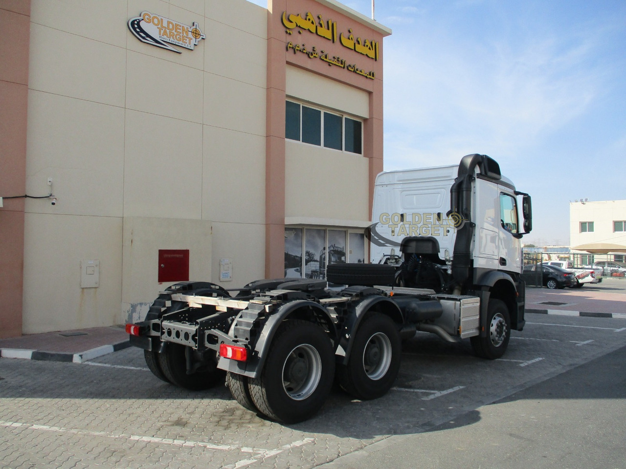 Mercedes-Benz Actros 3342 6x4 Right Hand Head Truck - Tracteur routier: photos 3 Mercedes-Benz Actros 3342 6x4 Right Hand Head Truck - Tracteur routier: photos 3