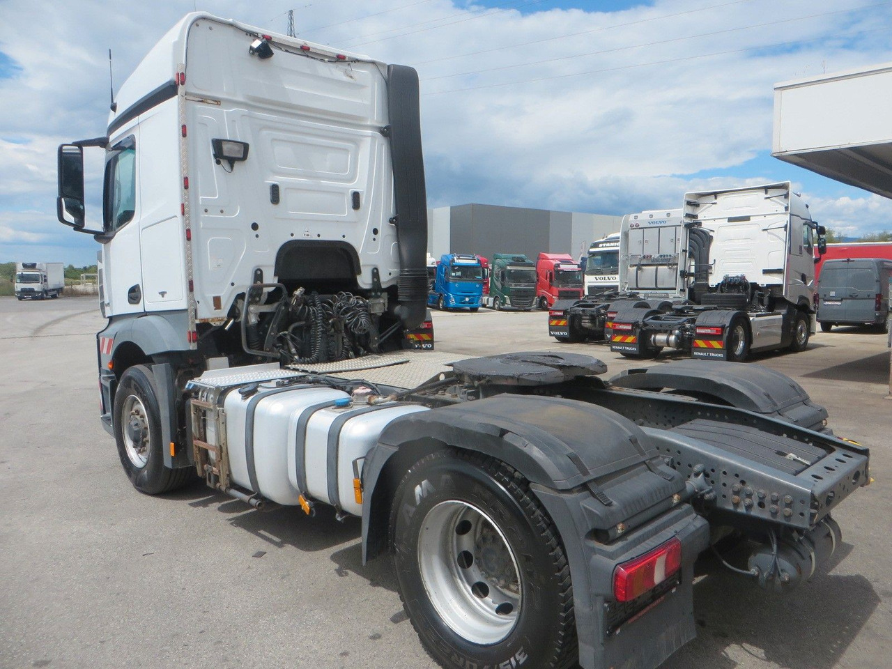 Mercedes-Benz Actros 1845 LS Retarder Hydraulic - Tracteur routier: photos 4 Mercedes-Benz Actros 1845 LS Retarder Hydraulic - Tracteur routier: photos 4