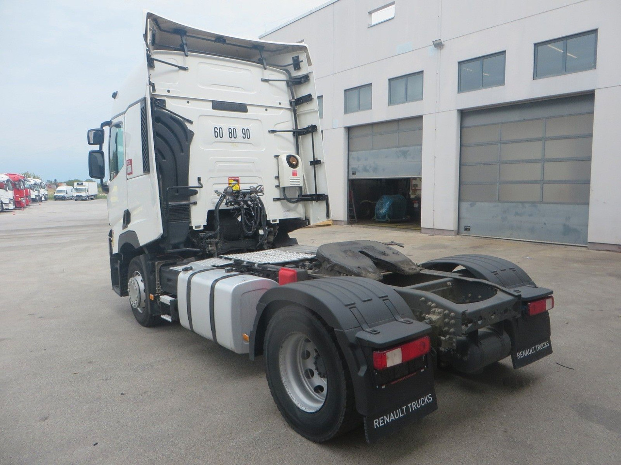 Renault T460 SC 4x2Tractor, Retarder - Tracteur routier: photos 4 Renault T460 SC 4x2Tractor, Retarder - Tracteur routier: photos 4