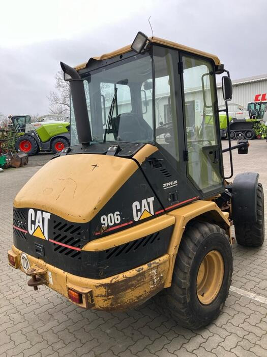Caterpillar 906 - Chargeuse sur pneus: photos 3 Caterpillar 906 - Chargeuse sur pneus: photos 3