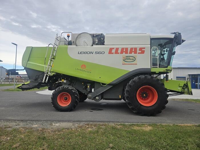 Claas Lexion 560 - Moissonneuse-batteuse: photos 4 Claas Lexion 560 - Moissonneuse-batteuse: photos 4
