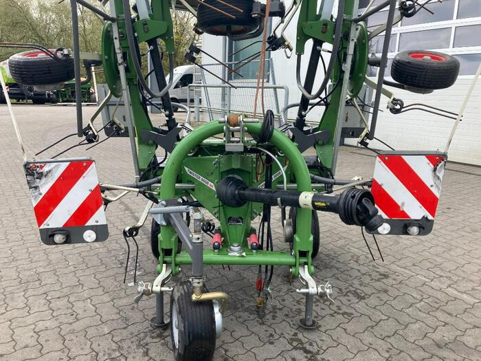 Fendt Twister 8608 DN - Faneuse: photos 2 Fendt Twister 8608 DN - Faneuse: photos 2