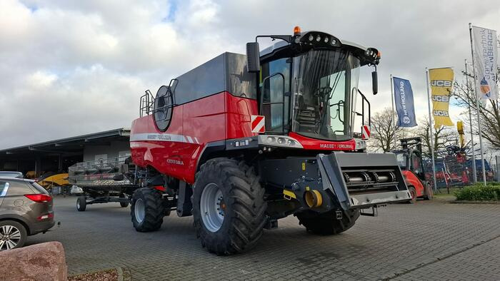Massey Ferguson Centora 7380 AL - Moissonneuse-batteuse: photos 3 Massey Ferguson Centora 7380 AL - Moissonneuse-batteuse: photos 3