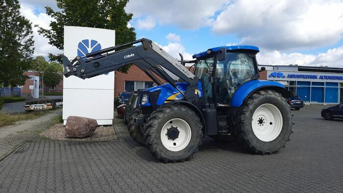 New Holland T6070 - Tracteur agricole: photos 2 New Holland T6070 - Tracteur agricole: photos 2