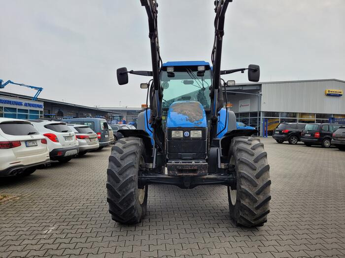 New Holland TS 115 - Tracteur agricole: photos 5 New Holland TS 115 - Tracteur agricole: photos 5