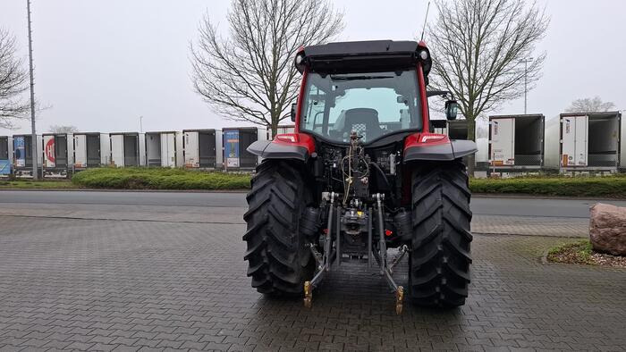 Valtra A95 - Tracteur agricole: photos 3 Valtra A95 - Tracteur agricole: photos 3