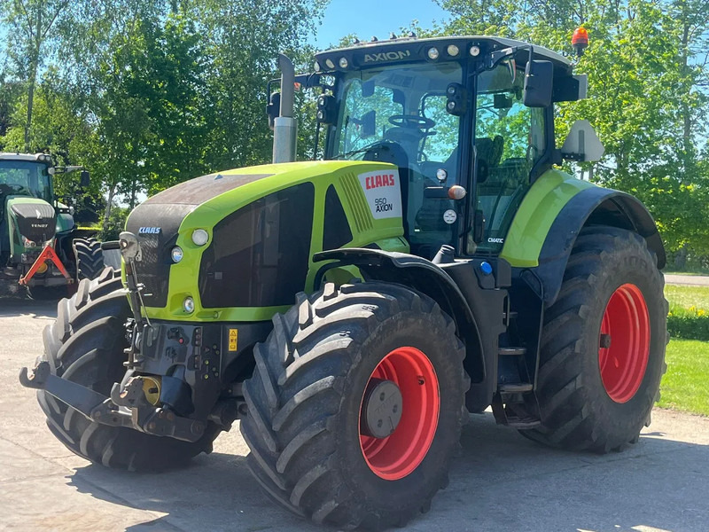 Claas Axion Axion 950 Cmatic VOL OPTIES! - Tracteur agricole: photos 5 Claas Axion Axion 950 Cmatic VOL OPTIES! - Tracteur agricole: photos 5