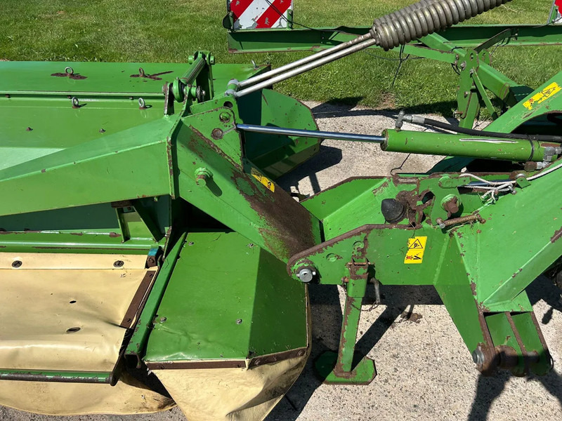 Krone Easycut 9140 CV triple maaier - Faucheuse: photos 5 Krone Easycut 9140 CV triple maaier - Faucheuse: photos 5