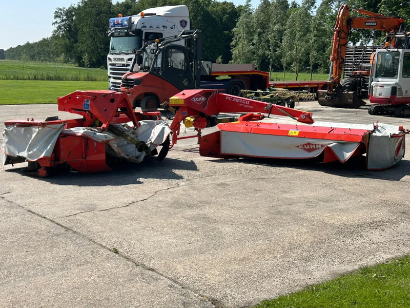 Kuhn FC 283 GII FC 283 F-FF kuhn maai combinatie schijnvemaaier - Faucheuse: photos 5 Kuhn FC 283 GII FC 283 F-FF kuhn maai combinatie schijnvemaaier - Faucheuse: photos 5