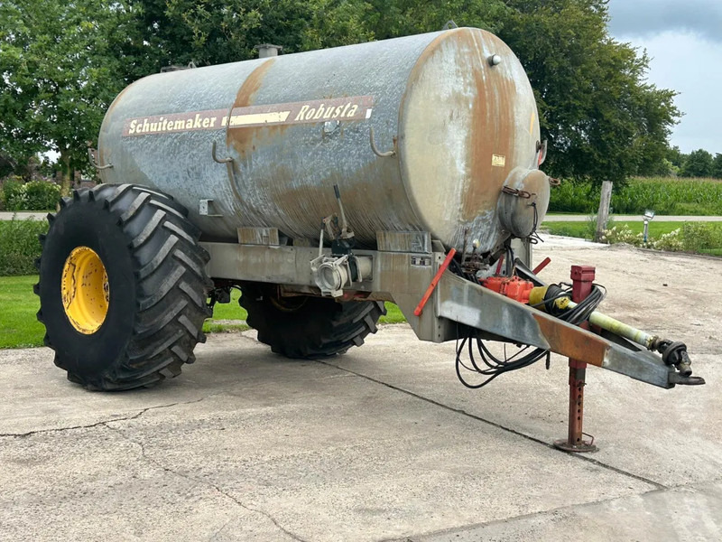 Schuitemaker Robusta 78 7800 Liter tank - Machine agricole: photos 1 Schuitemaker Robusta 78 7800 Liter tank - Machine agricole: photos 1