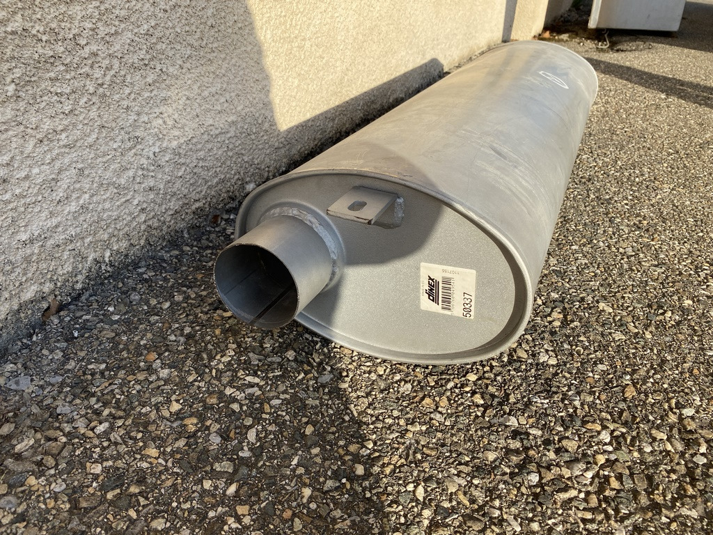 Pot MB VARIO 814 : - Pièces de rechange pour Bus: photos 3 Pot MB VARIO 814 : - Pièces de rechange pour Bus: photos 3