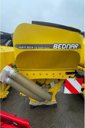 Bednar FERTI-BOX FB 2000 DUAL FRONT - Semoir: photos 1 Bednar FERTI-BOX FB 2000 DUAL FRONT - Semoir: photos 1