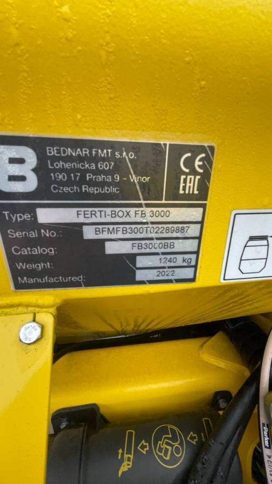 Bednar FERTI-BOX FB 3000 - Semoir: photos 3 Bednar FERTI-BOX FB 3000 - Semoir: photos 3