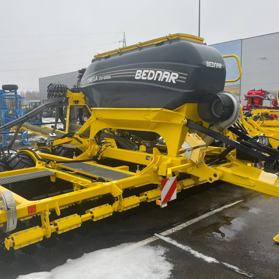 Bednar OMEGA OO 6000 L - Semoir: photos 1 Bednar OMEGA OO 6000 L - Semoir: photos 1