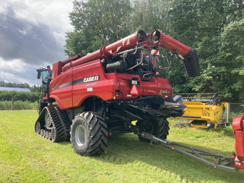 Case IH 9240 - Moissonneuse-batteuse: photos 3 Case IH 9240 - Moissonneuse-batteuse: photos 3