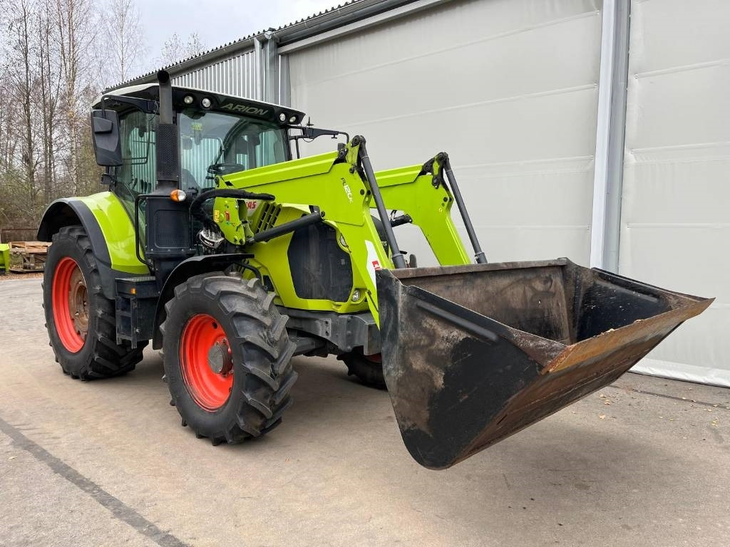 Claas Arion 530 CIS - Tracteur agricole: photos 1 Claas Arion 530 CIS - Tracteur agricole: photos 1