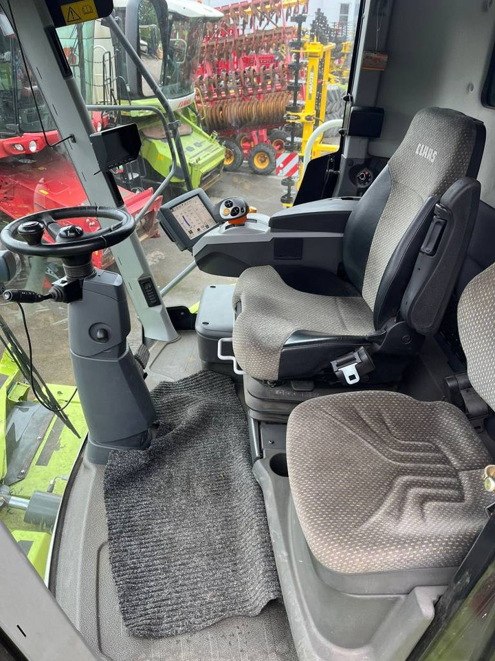 Claas Lexion 750 TT - Moissonneuse-batteuse: photos 5 Claas Lexion 750 TT - Moissonneuse-batteuse: photos 5