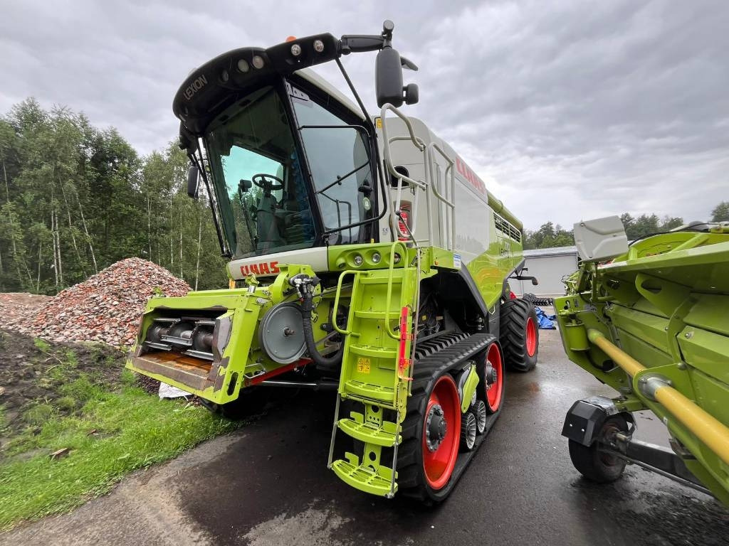 Claas Lexion 770 TT - Moissonneuse-batteuse: photos 4 Claas Lexion 770 TT - Moissonneuse-batteuse: photos 4