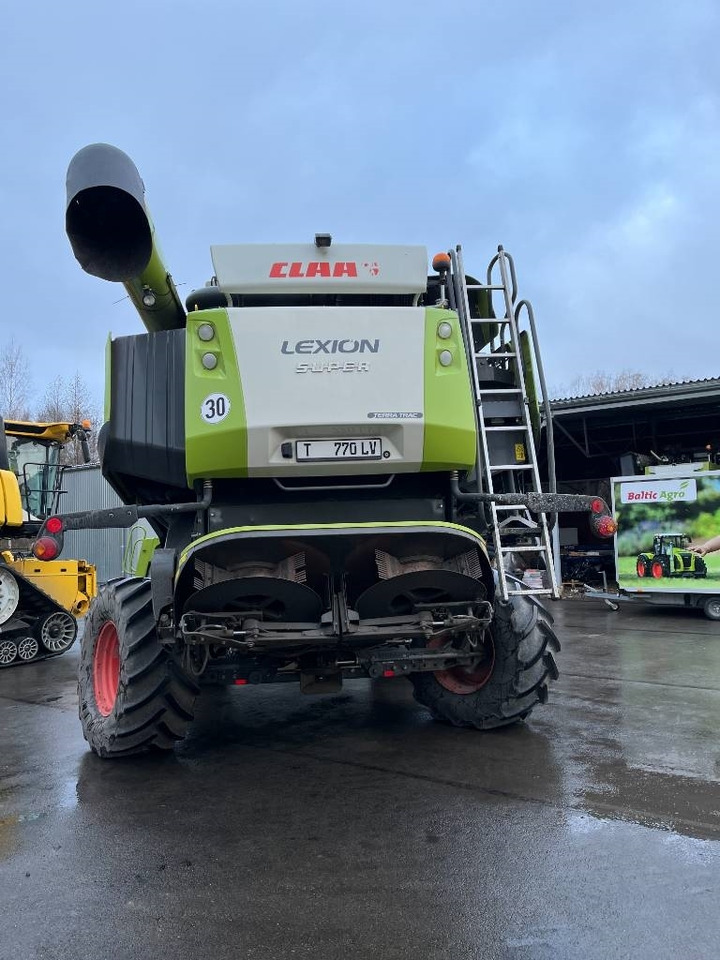 Claas Lexion 770 TT - Moissonneuse-batteuse: photos 2 Claas Lexion 770 TT - Moissonneuse-batteuse: photos 2