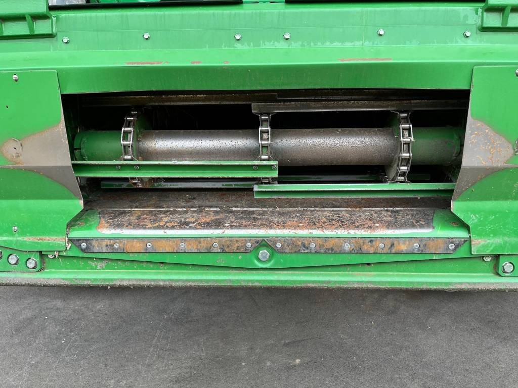 John Deere W 440 - Moissonneuse-batteuse: photos 3 John Deere W 440 - Moissonneuse-batteuse: photos 3