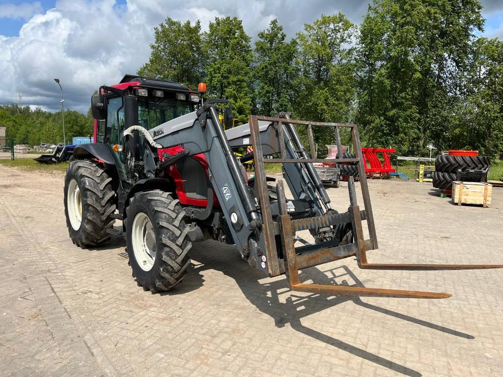 Valtra A 93 - Tracteur agricole: photos 1 Valtra A 93 - Tracteur agricole: photos 1