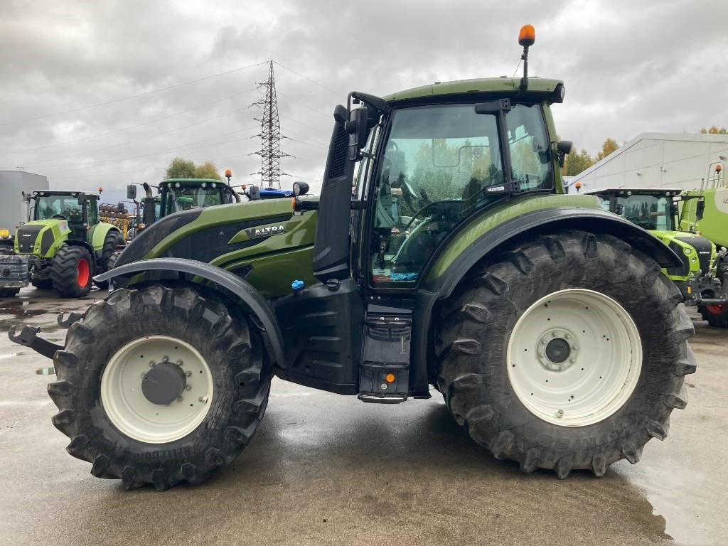 Valtra T 234 - Tracteur agricole: photos 3 Valtra T 234 - Tracteur agricole: photos 3