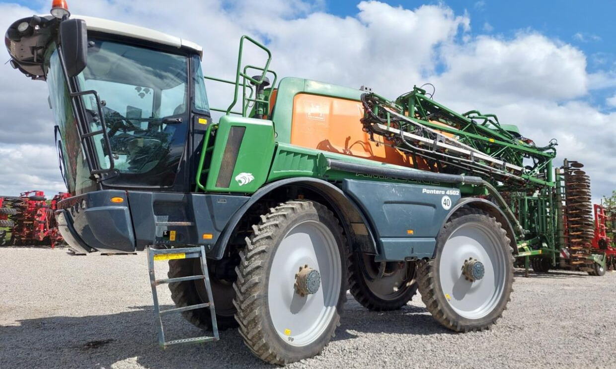 Amazone Pantera 4502 30-24m - Pulvé automoteur: photos 1 Amazone Pantera 4502 30-24m - Pulvé automoteur: photos 1