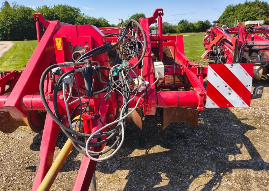 Grimme RL3000 - Arracheuse de pommes de terre: photos 4 Grimme RL3000 - Arracheuse de pommes de terre: photos 4