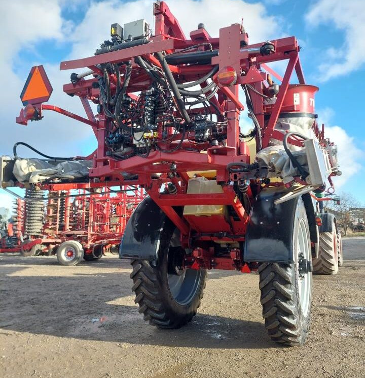 Hardi Commander 7000i - 36 m Twin - Pulvérisateur traîné: photos 4 Hardi Commander 7000i - 36 m Twin - Pulvérisateur traîné: photos 4
