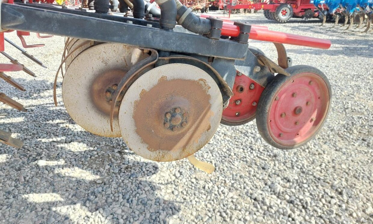 Semoir Horsch Focus 6 TD med DuoDrill: photos 10 Semoir Horsch Focus 6 TD med DuoDrill: photos 10