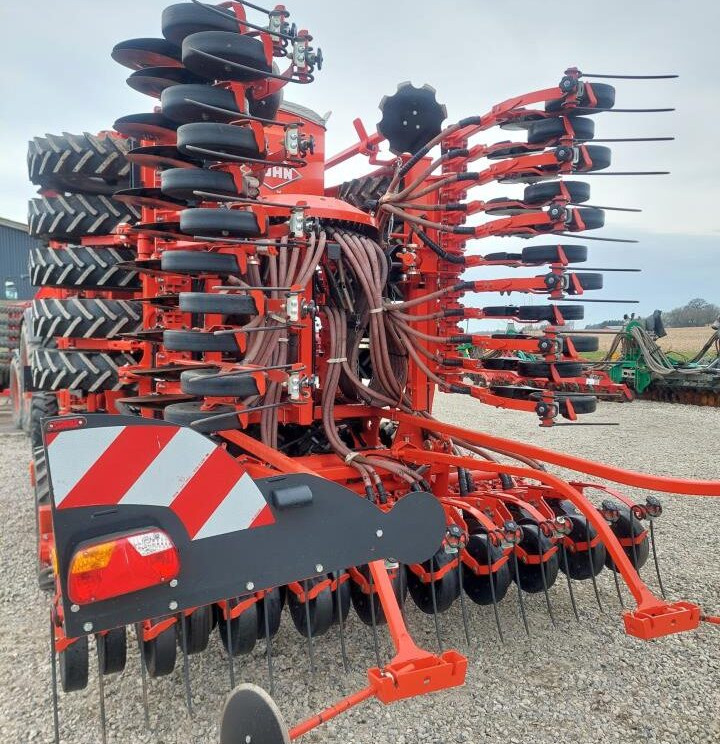 Kuhn Espro 6000 RC "Mix" Vistaflow - Semoir: photos 3 Kuhn Espro 6000 RC "Mix" Vistaflow - Semoir: photos 3