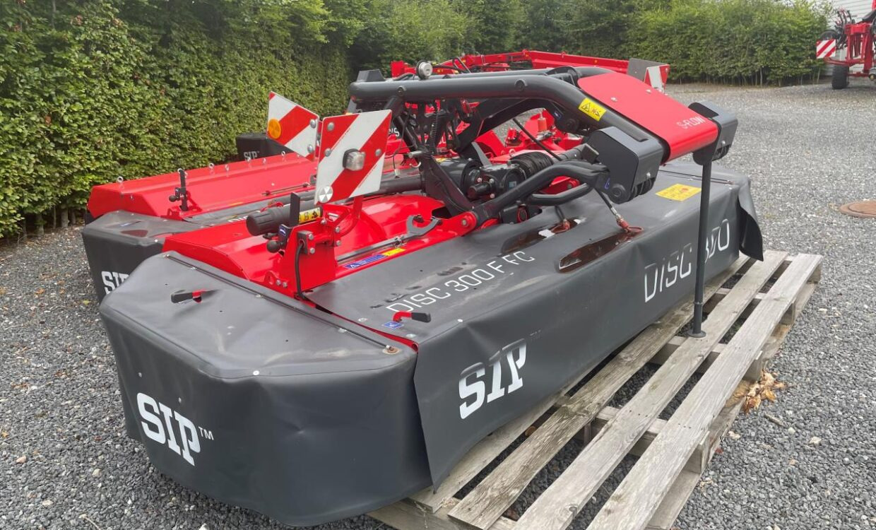 SIP Silvercut Disc 300 F FC - Faucheuse: photos 2 SIP Silvercut Disc 300 F FC - Faucheuse: photos 2