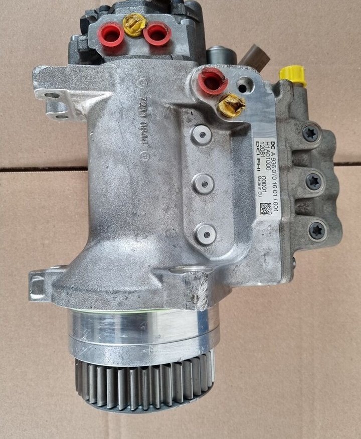 Delphi ATEGO EURO 6 A9360701601/001 Mercedes-Benz ATEGO EURO 6 - Pompe à carburant pour Camion: photos 4 Delphi ATEGO EURO 6 A9360701601/001 Mercedes-Benz ATEGO EURO 6 - Pompe à carburant pour Camion: photos 4