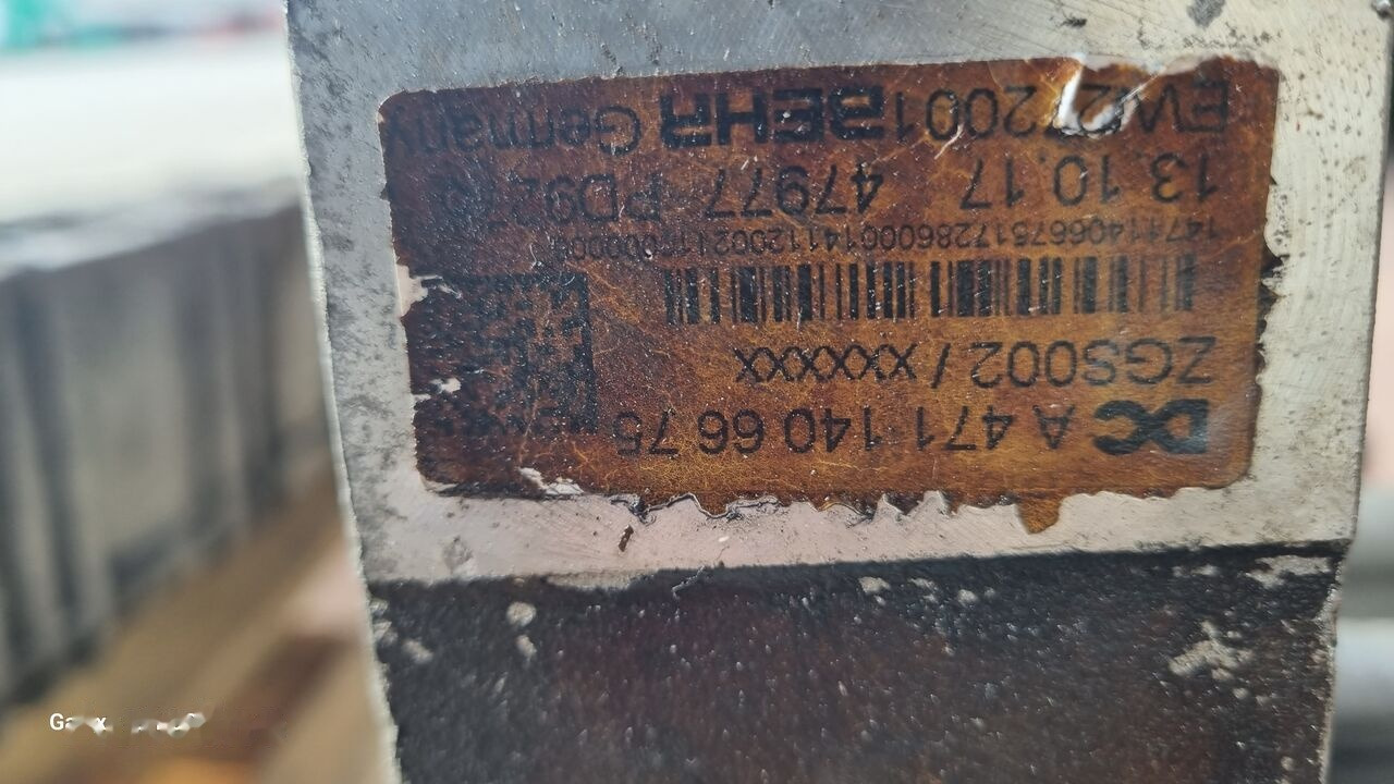 EXHAUST GAS COOLER Behr Mercedes-Benz ACTROS MP4 EURO 5-6 - Moteur et pièces pour Camion: photos 4 EXHAUST GAS COOLER Behr Mercedes-Benz ACTROS MP4 EURO 5-6 - Moteur et pièces pour Camion: photos 4