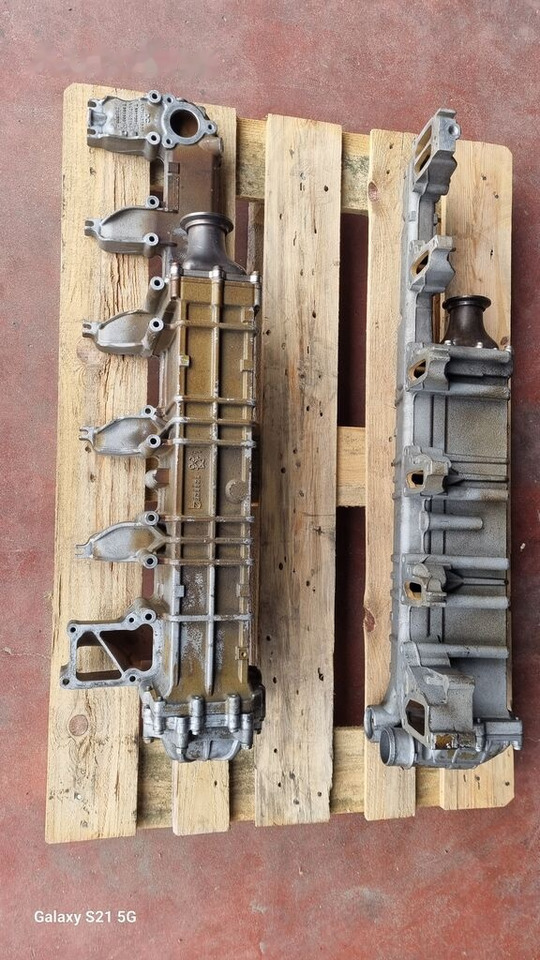 EXHAUST GAS COOLER Behr Mercedes-Benz ACTROS MP4 EURO 5-6 - Moteur et pièces pour Camion: photos 2 EXHAUST GAS COOLER Behr Mercedes-Benz ACTROS MP4 EURO 5-6 - Moteur et pièces pour Camion: photos 2